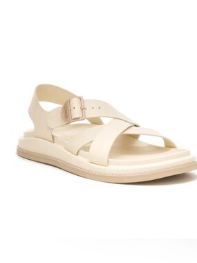 Chaco Women's Cream Cross-Strap Sandal with Buckle size 8